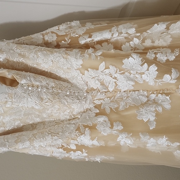 Wedding dress, plus size, custom made - Picture 4 of 7